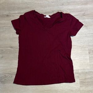Forever 21 Burgundy Short Sleeve Tee